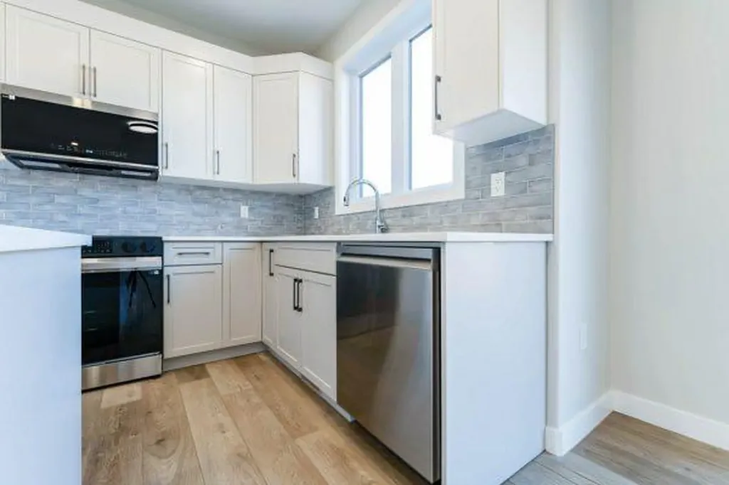 157 10 Avenue SE Drumheller AB T0J0Y6