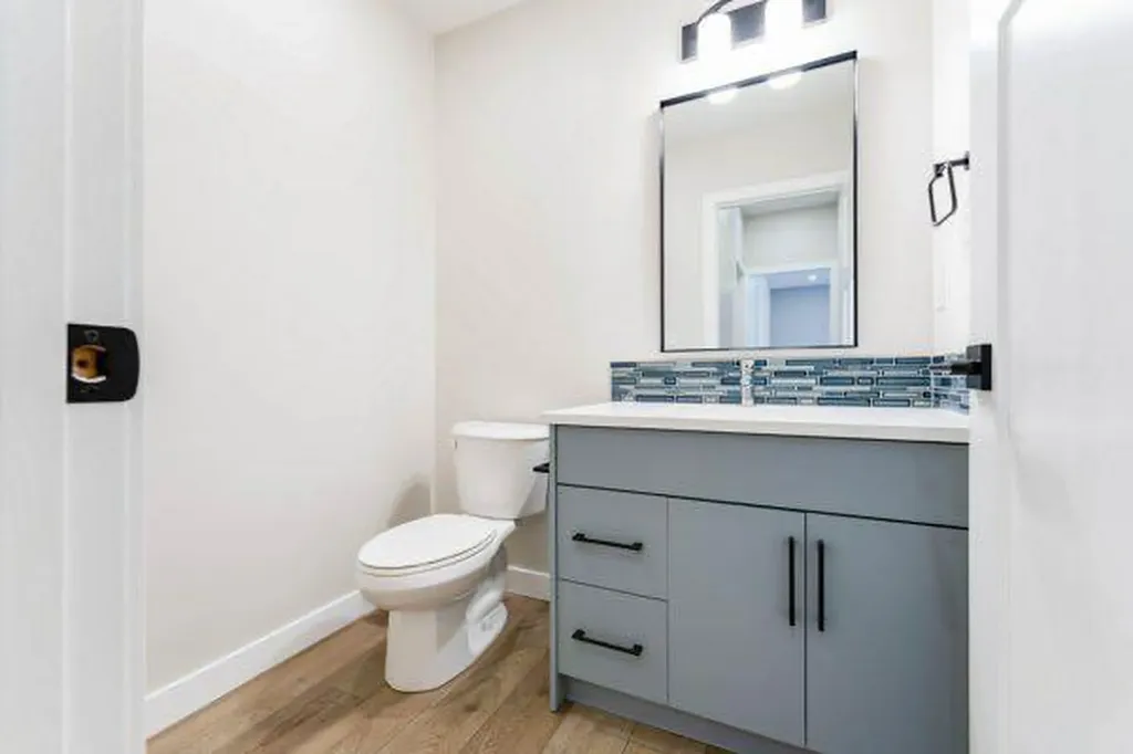 157 10 Avenue SE Drumheller AB T0J0Y6