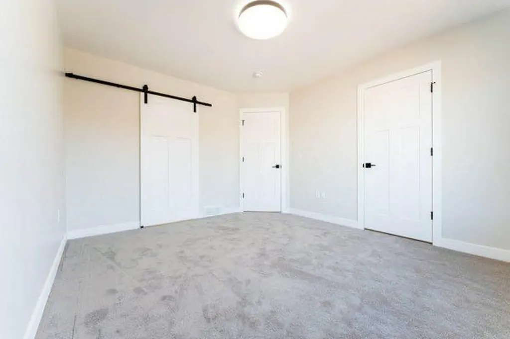 157 10 Avenue SE Drumheller AB T0J0Y6