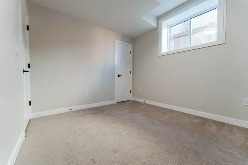 157 10 Avenue SE Drumheller AB T0J0Y6