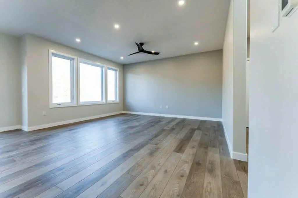 157 10 Avenue SE Drumheller AB T0J0Y6