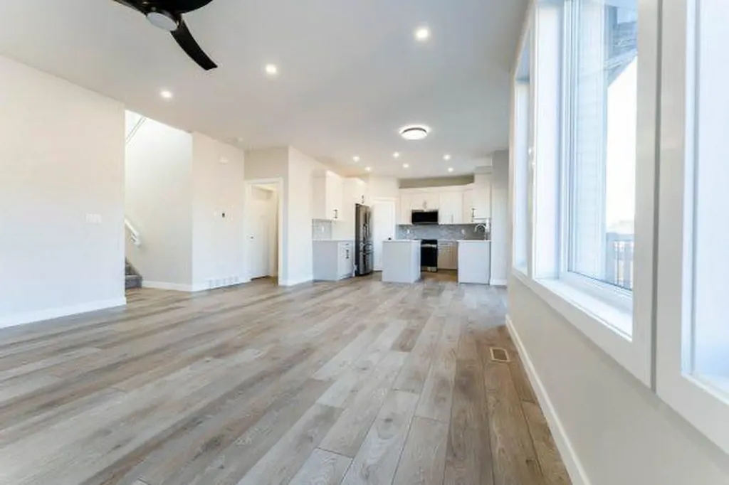 157 10 Avenue SE Drumheller AB T0J0Y6