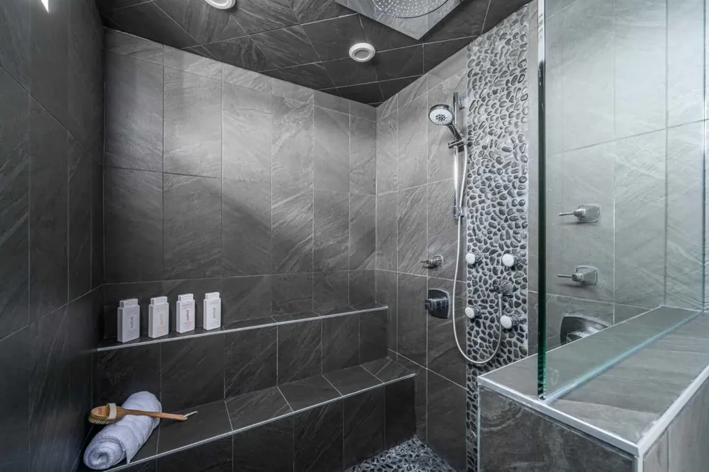 17195 316 Avenue E Rural Foothills County AB T1S 3S4