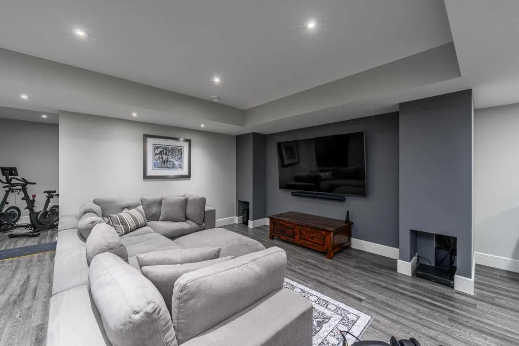 17195 316 Avenue E Rural Foothills County AB T1S 3S4