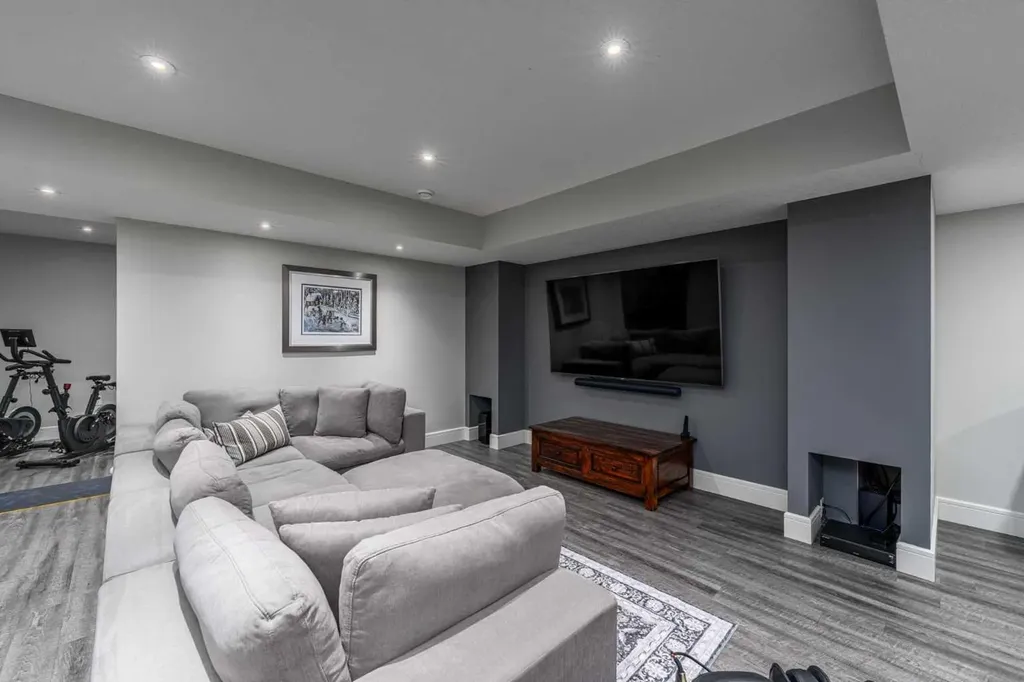 17195 316 Avenue E Rural Foothills County AB T1S 3S4