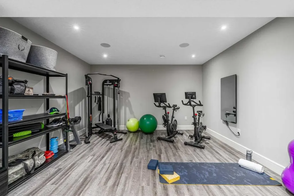 17195 316 Avenue E Rural Foothills County AB T1S 3S4