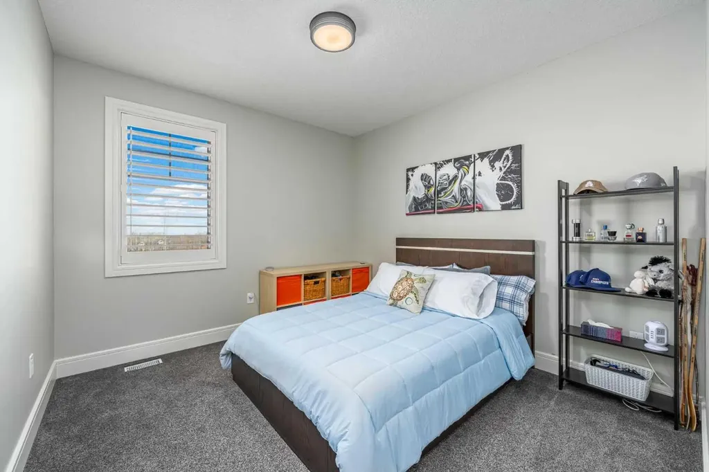 17195 316 Avenue E Rural Foothills County AB T1S 3S4
