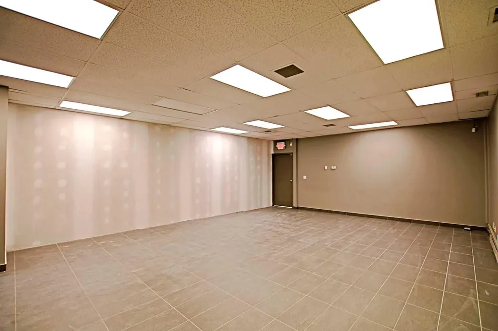 9714 Main Street Fort Mcmurray AB T9H 1T6