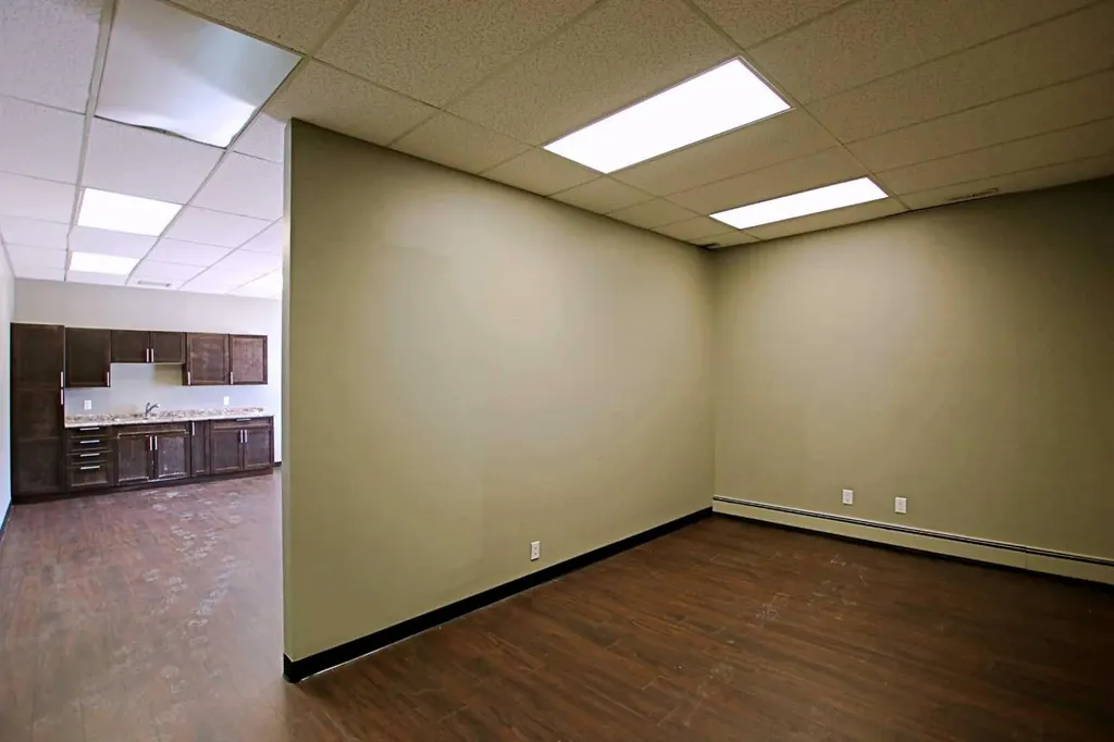 9714 Main Street Fort Mcmurray AB T9H 1T6