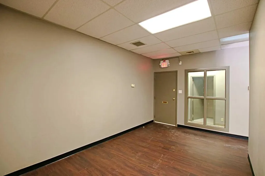 9714 Main Street Fort Mcmurray AB T9H 1T6
