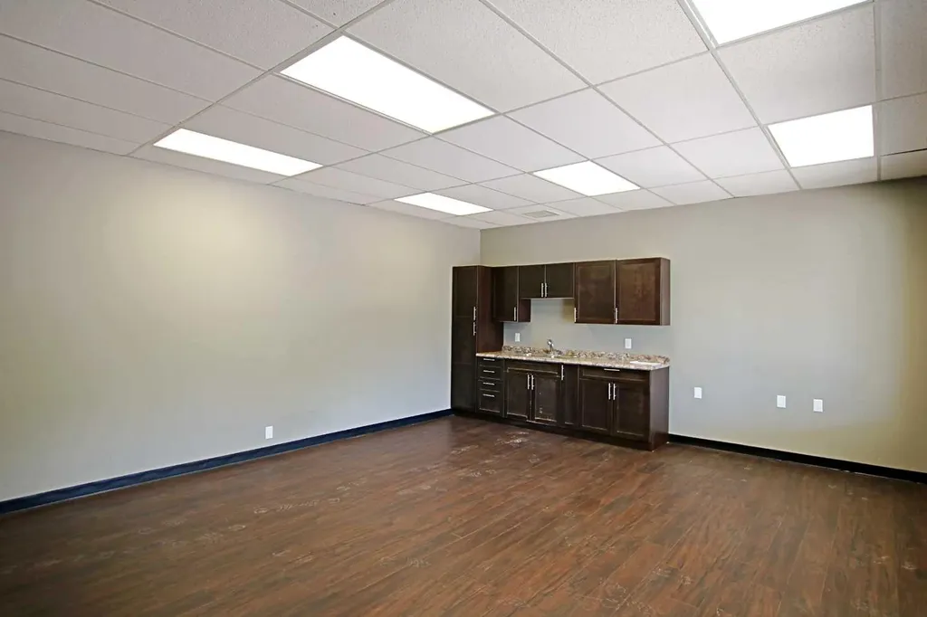 9714 Main Street Fort Mcmurray AB T9H 1T6