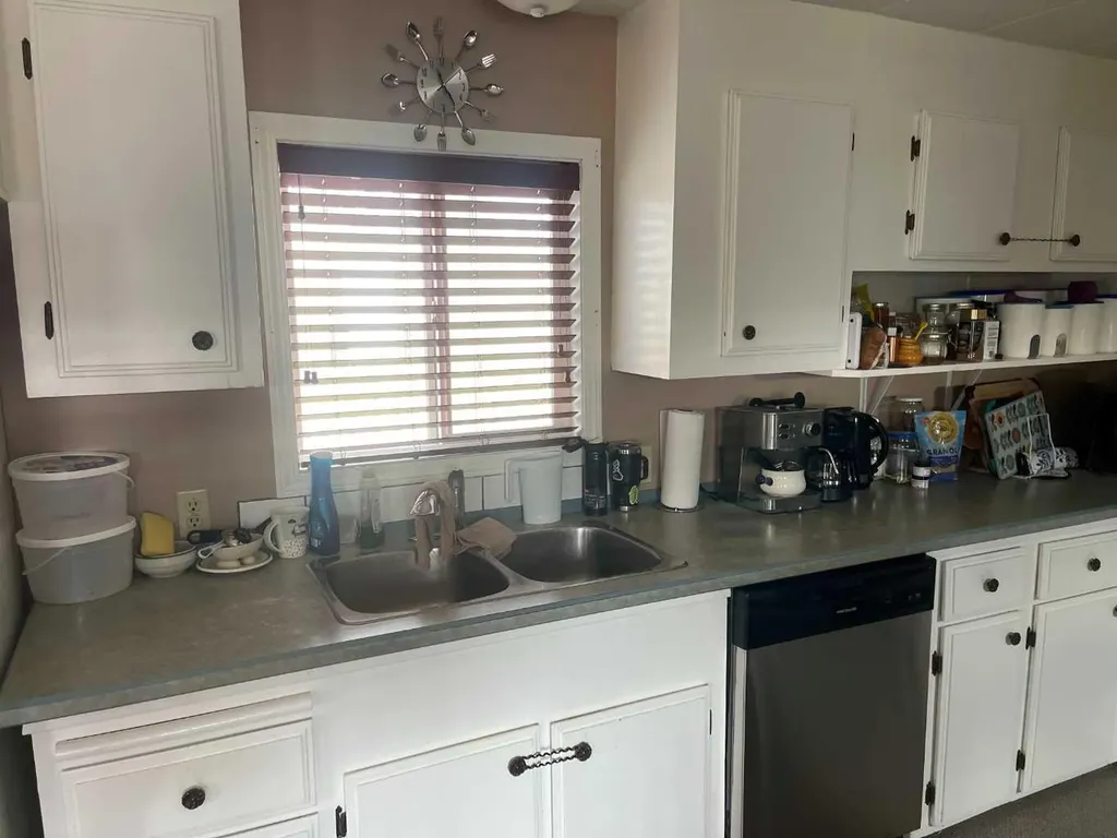 39 Southridge Crescent Didsbury AB T0M 0W0