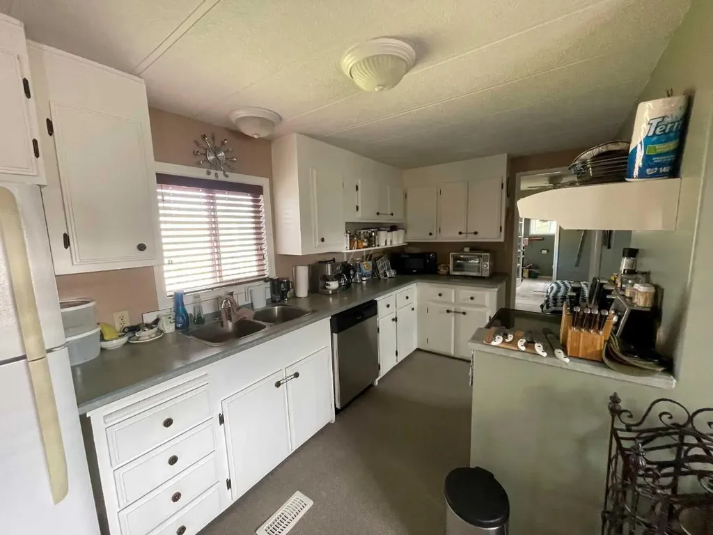 39 Southridge Crescent Didsbury AB T0M 0W0