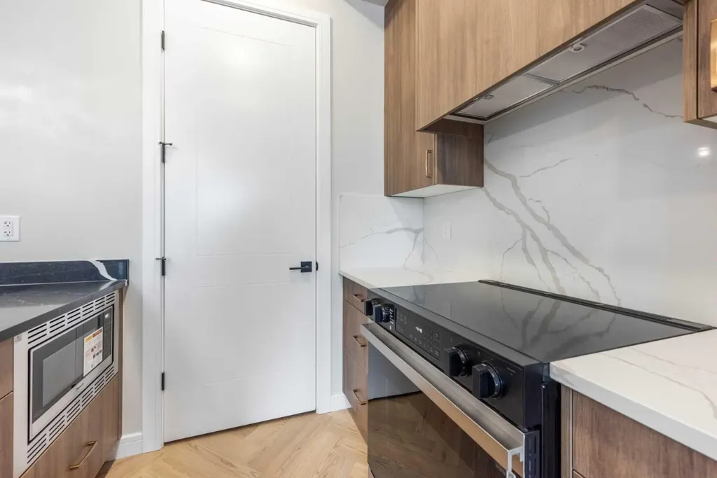 4270 Norford Avenue Calgary AB T3B 6P8