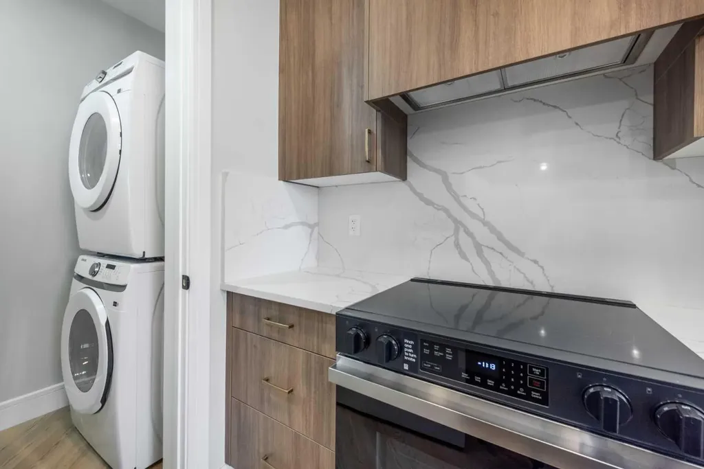 4270 Norford Avenue Calgary AB T3B 6P8