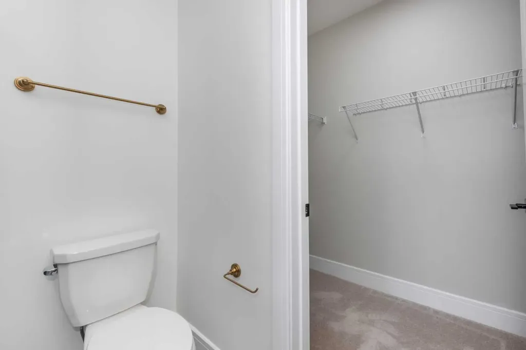 4270 Norford Avenue Calgary AB T3B 6P8