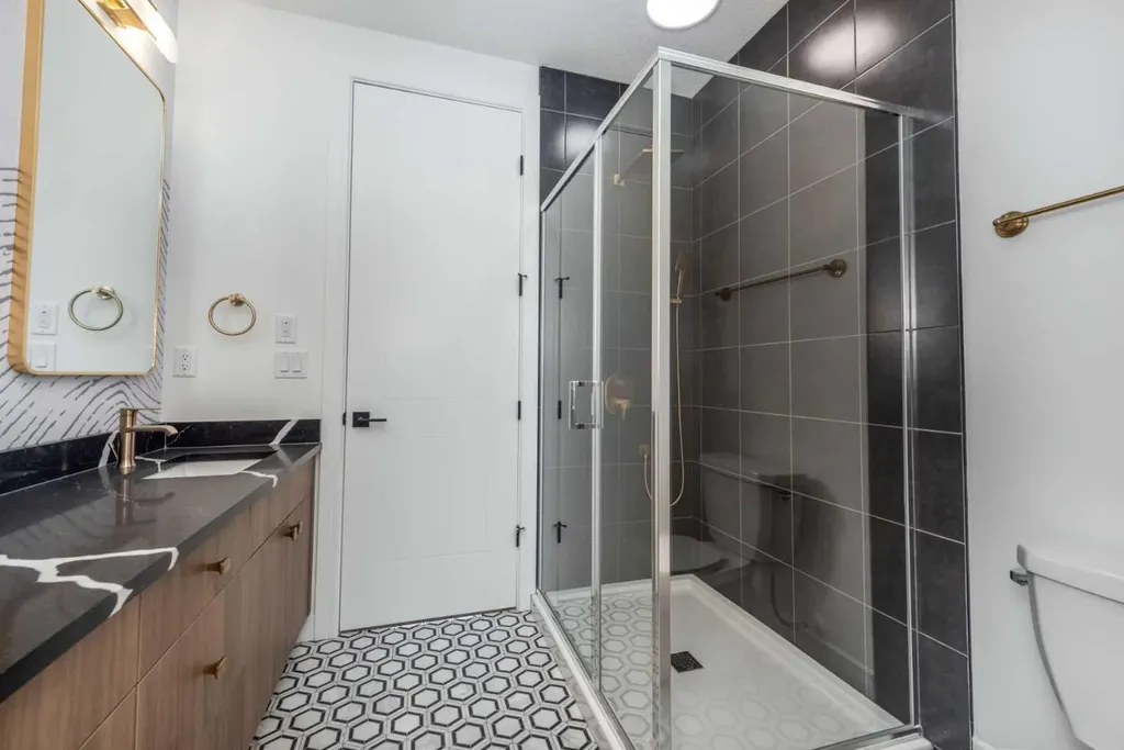 4270 Norford Avenue Calgary AB T3B 6P8