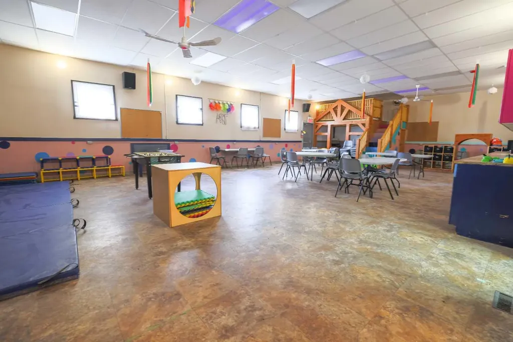 4928 49 Street Rocky Mountain House AB T4T 1C2