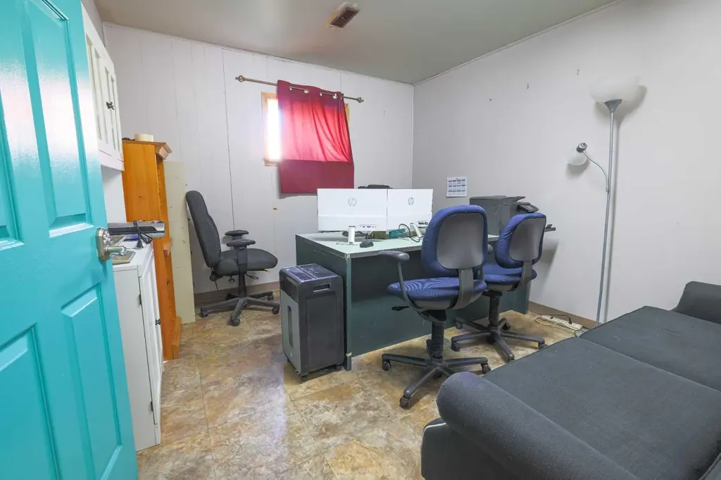 4928 49 Street Rocky Mountain House AB T4T 1C2