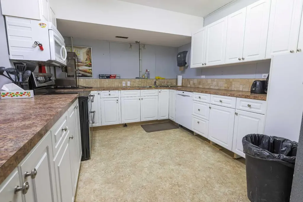 4928 49 Street Rocky Mountain House AB T4T 1C2