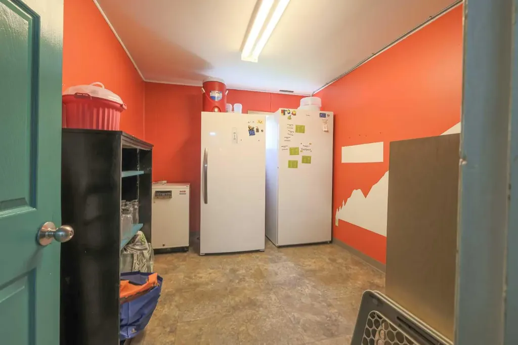 4928 49 Street Rocky Mountain House AB T4T 1C2