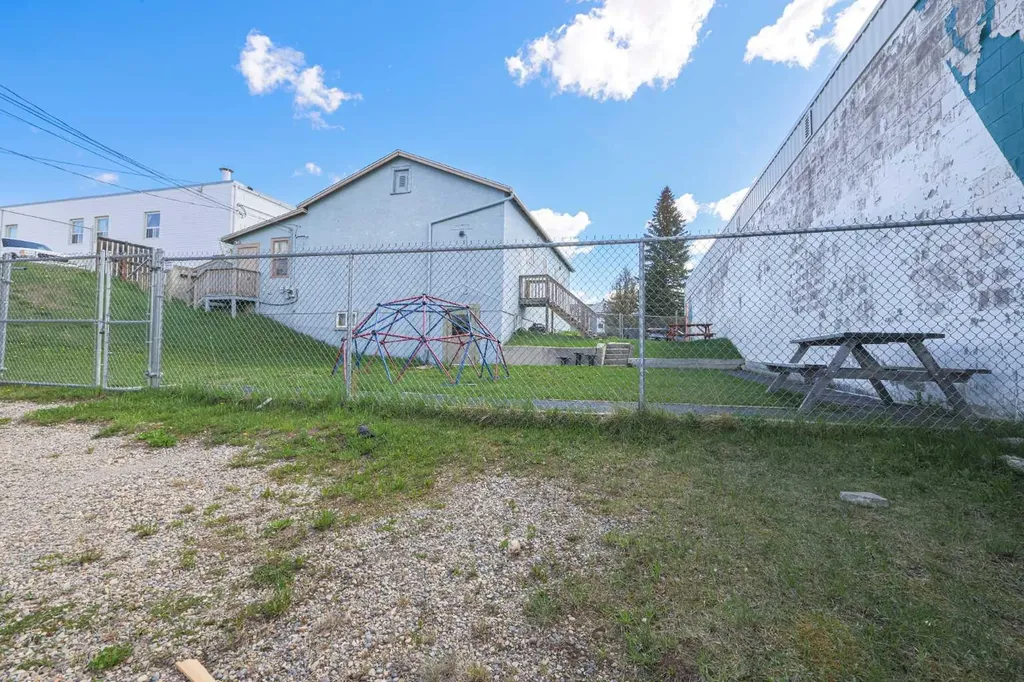 4928 49 Street Rocky Mountain House AB T4T 1C2