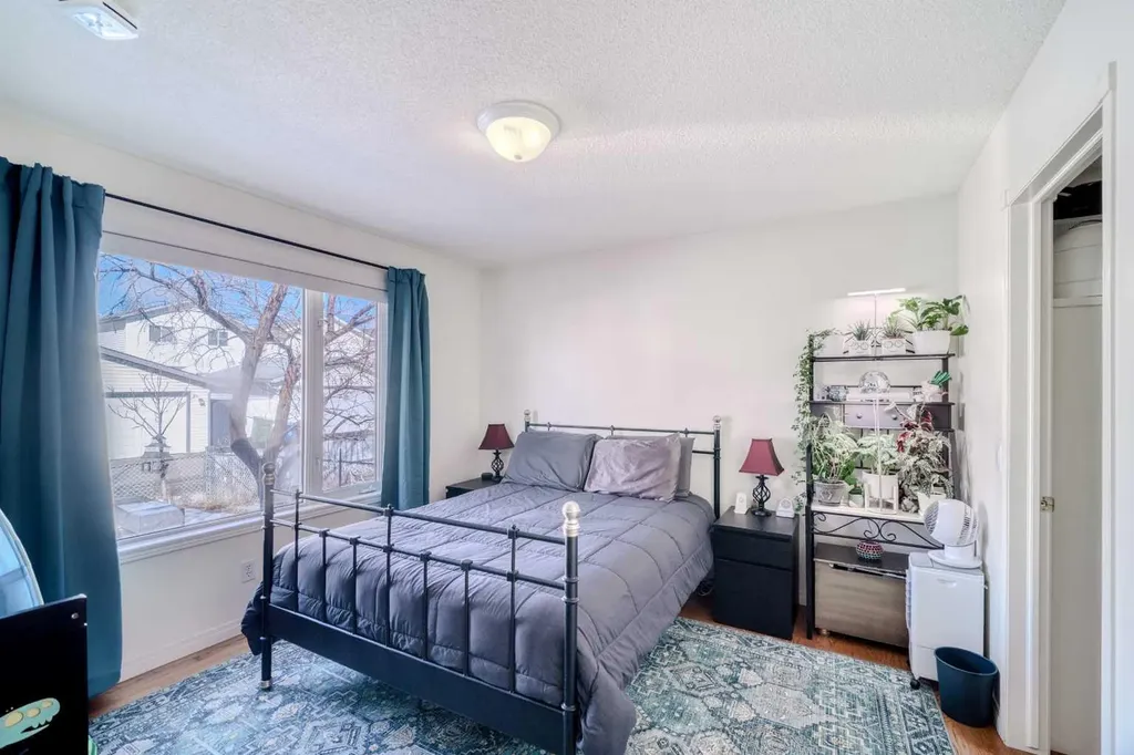 239 Arbour Wood Close NW Calgary AB T3G 4C3