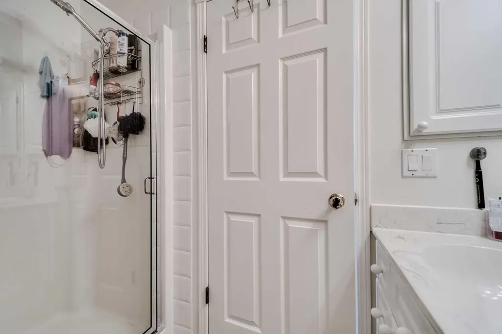 239 Arbour Wood Close NW Calgary AB T3G 4C3