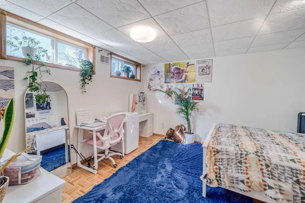 239 Arbour Wood Close NW Calgary AB T3G 4C3