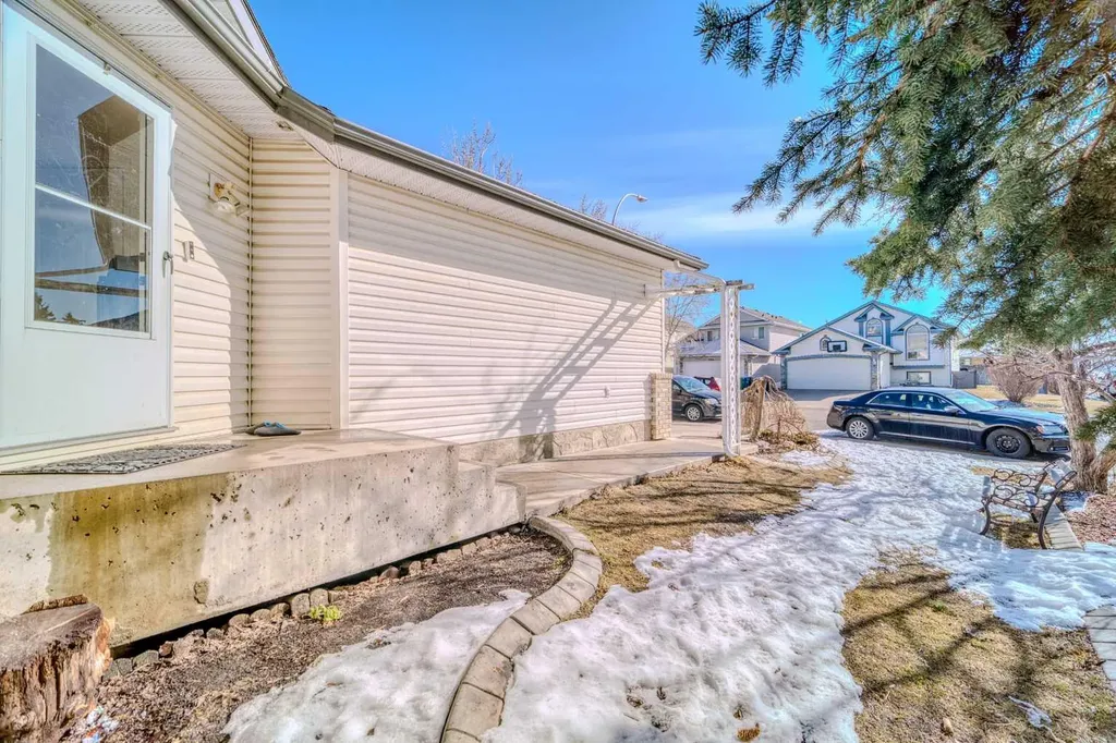 239 Arbour Wood Close NW Calgary AB T3G 4C3