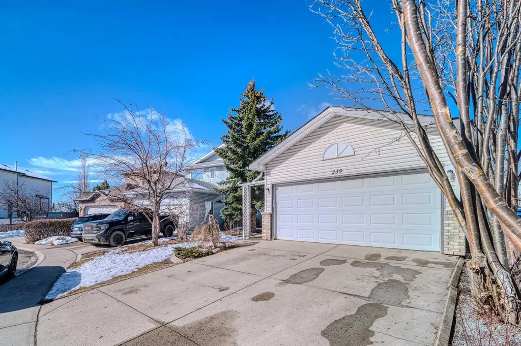 239 Arbour Wood Close NW Calgary AB T3G 4C3