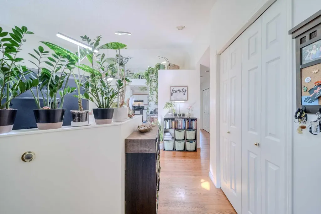 239 Arbour Wood Close NW Calgary AB T3G 4C3