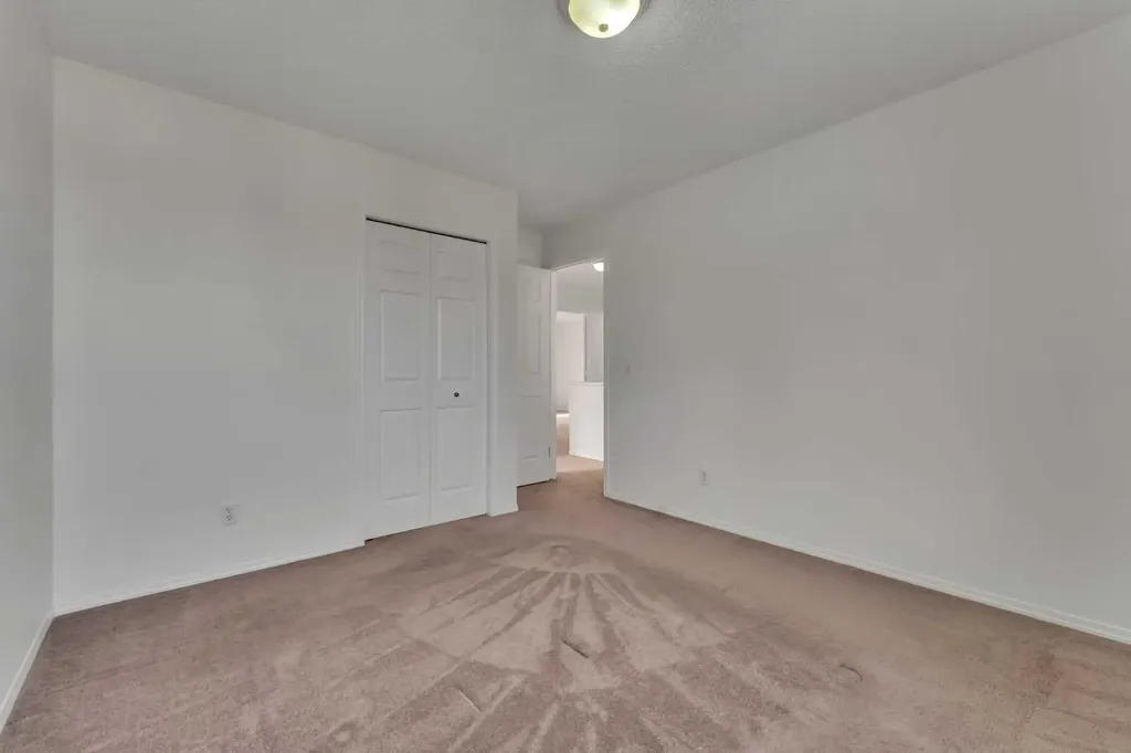 338 Panamount Drive NW Calgary AB T3K 5M1