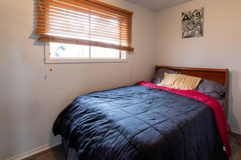 2822 13 Avenue SE Calgary AB T2A0J3