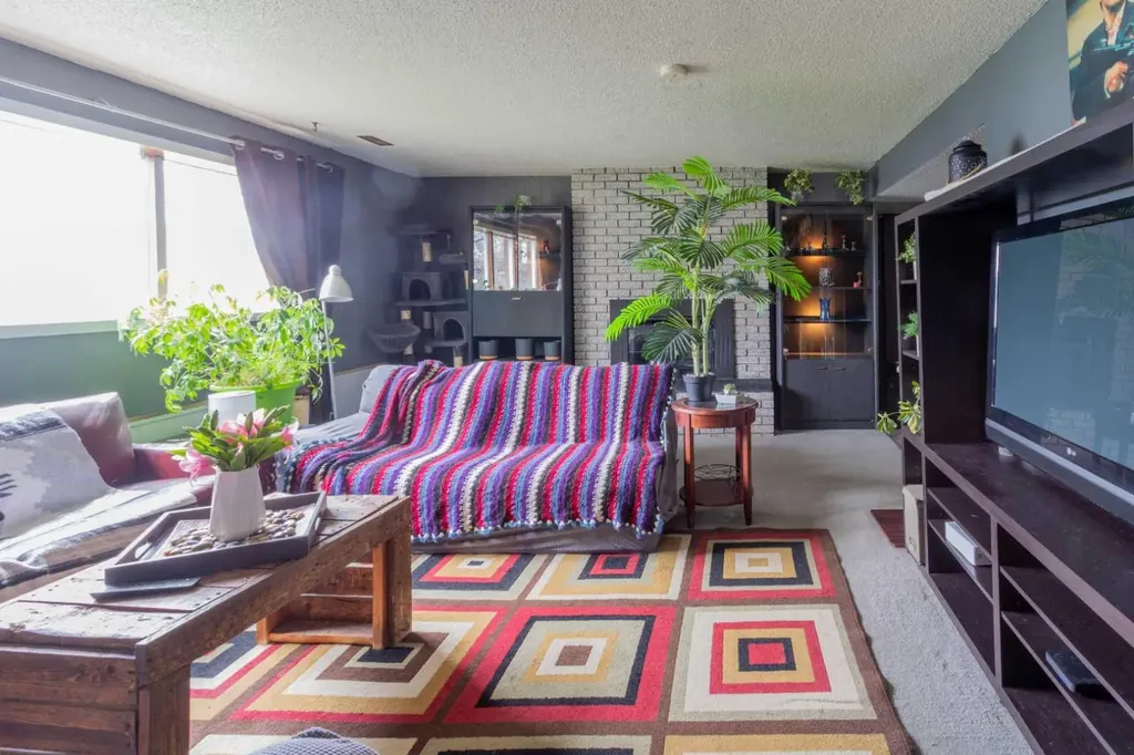 2822 13 Avenue SE Calgary AB T2A0J3