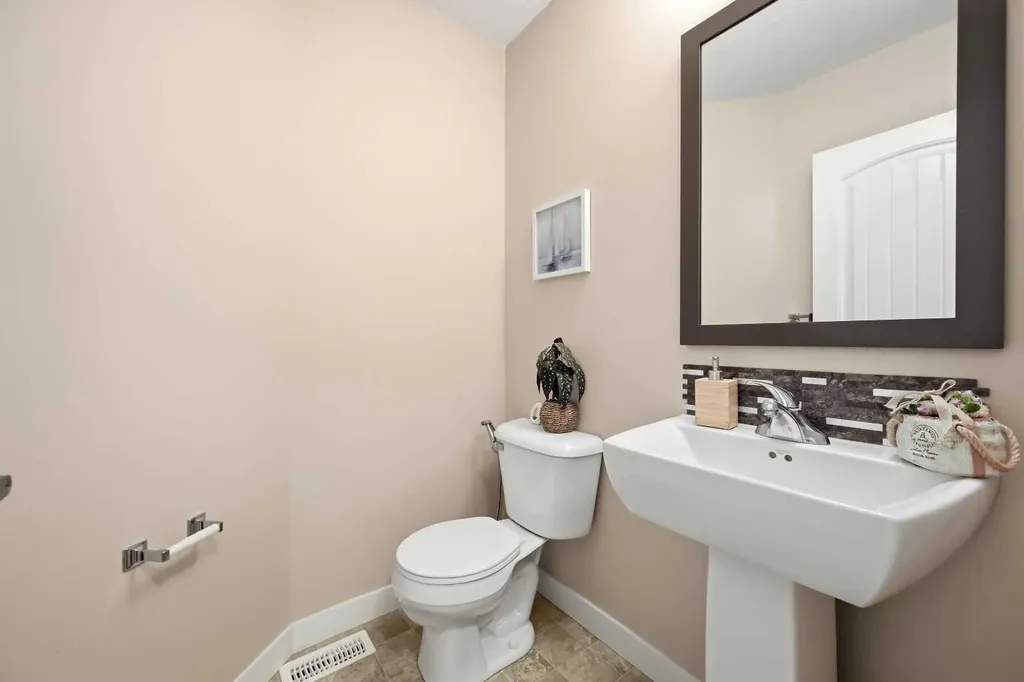 250 Sage Valley Road NW Calgary AB T3R 0R6