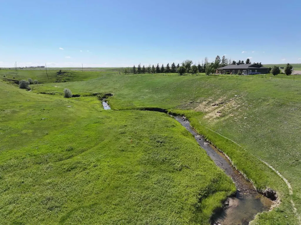 124025 Range Road 214 Picture Butte AB T0K 1V0