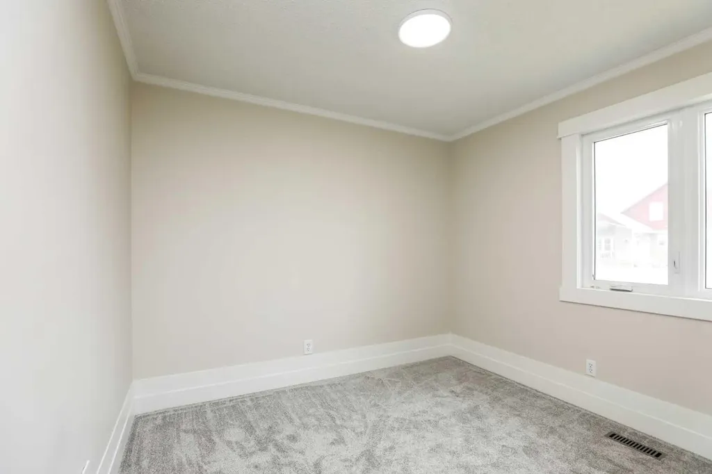 169 Heritage Road S Magrath AB T0K 1J0