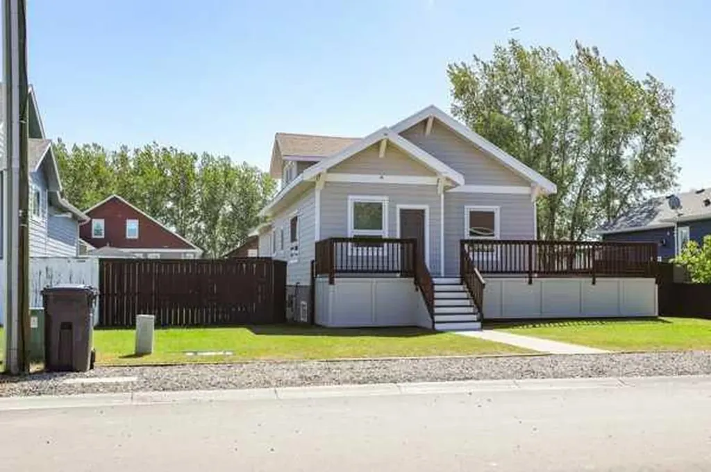 169 Heritage Road S Magrath AB T0K 1J0