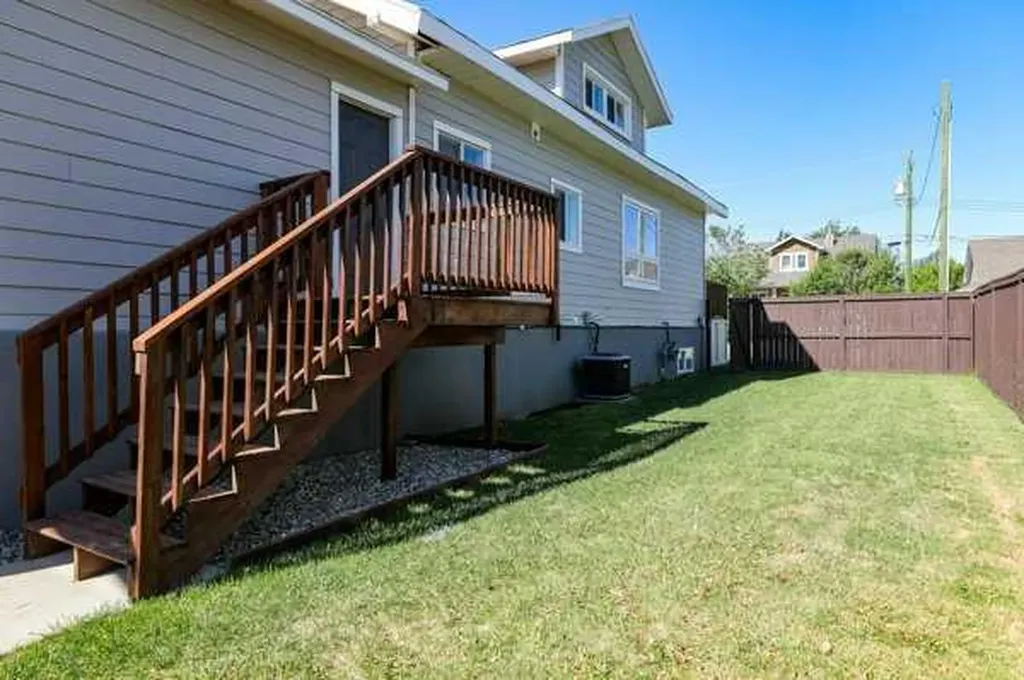 169 Heritage Road S Magrath AB T0K 1J0