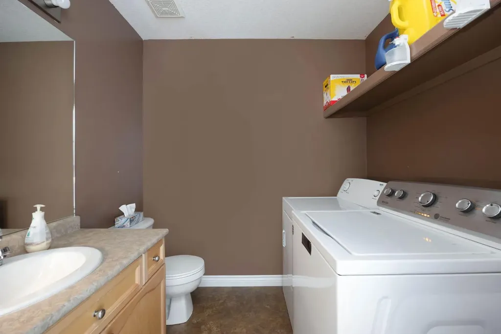 182 Mcdougall Crescent Fort Mcmurray AB T9K 2P7