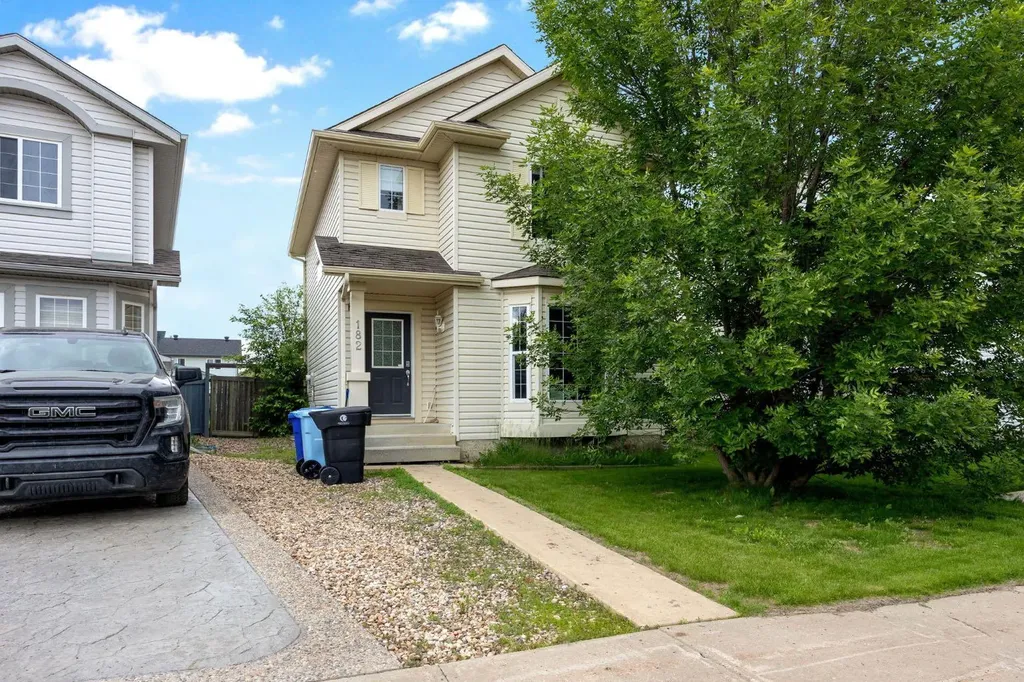 182 Mcdougall Crescent Fort Mcmurray AB T9K 2P7