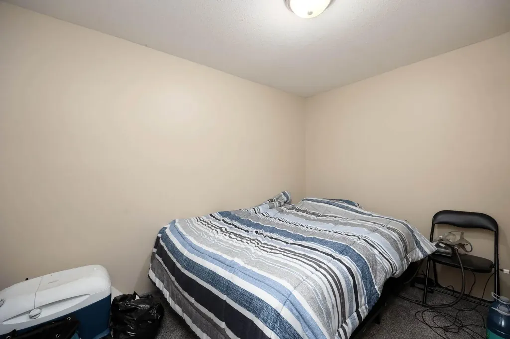 182 Mcdougall Crescent Fort Mcmurray AB T9K 2P7