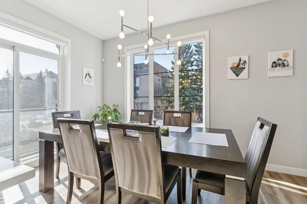 1710 28 Avenue SW Calgary AB T2T 1J6