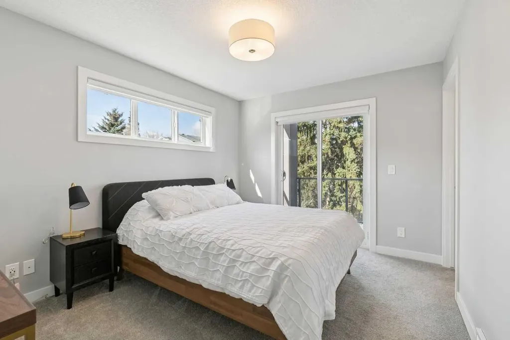 1710 28 Avenue SW Calgary AB T2T 1J6