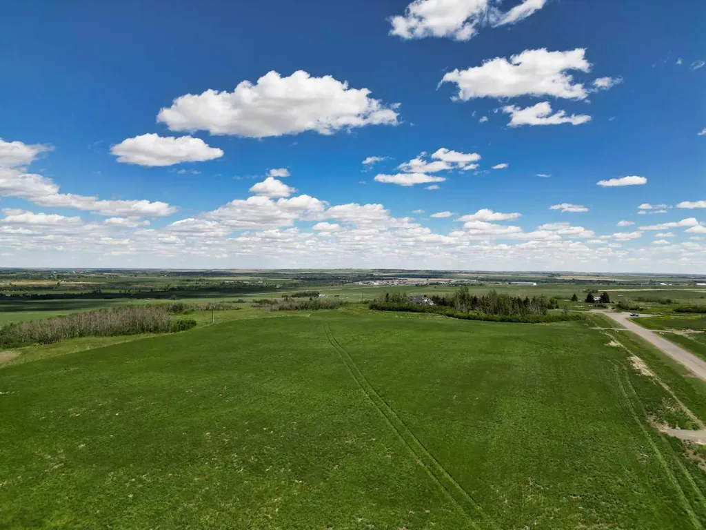 Lot 12, 386222 32 Street E Rural Foothills County AB T1S 6C3