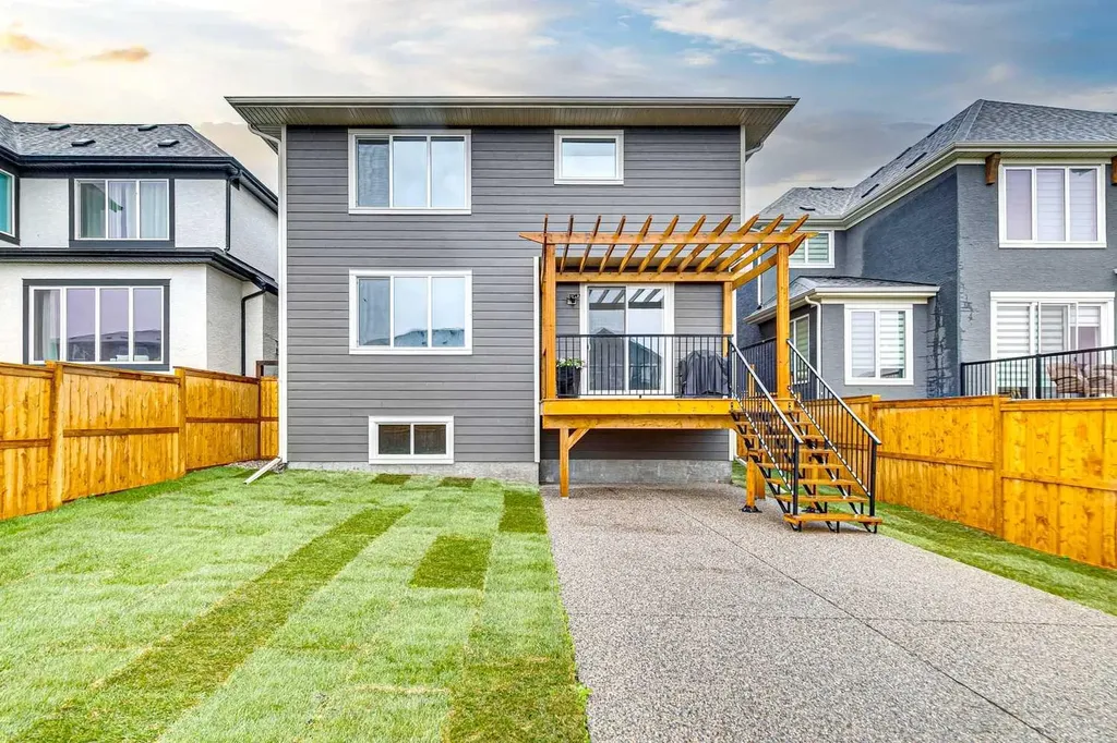 243 Marina Grove SE Calgary AB T3M3J4