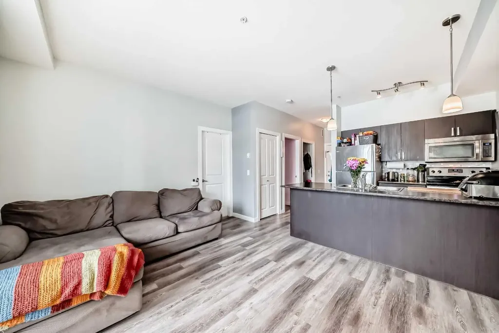 117 Copperpond Common SE Calgary AB T2Z 5E2