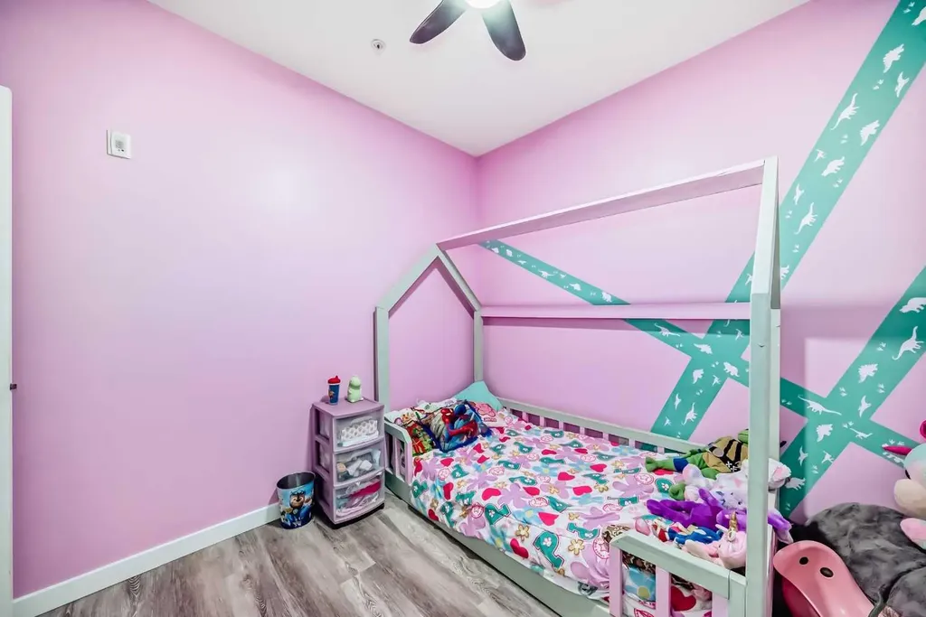 117 Copperpond Common SE Calgary AB T2Z 5E2