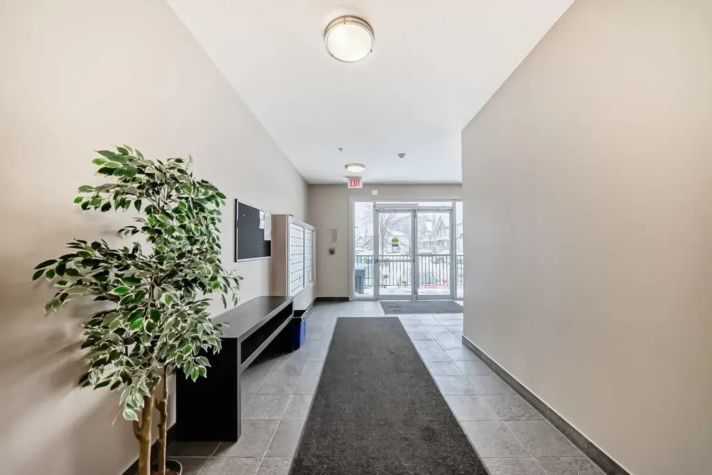 117 Copperpond Common SE Calgary AB T2Z 5E2